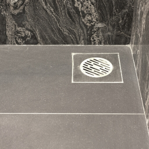 Zuhanyzó dugulás - eldugult a lefolyó